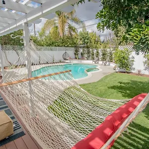  Holiday home Enchanting Sherman Oaks With Pool Permit #hsr Two One Zero Zero 2605 United States